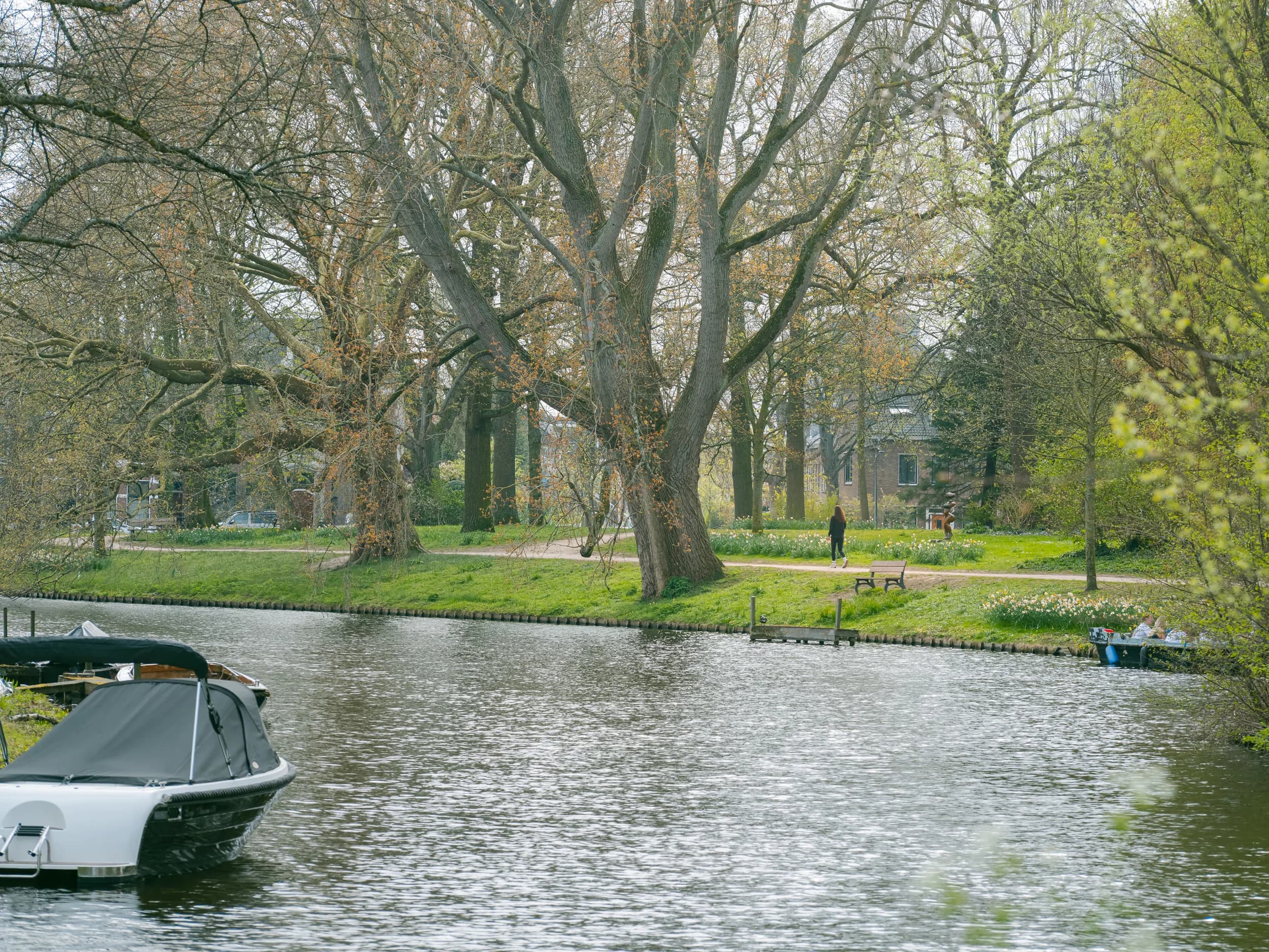 Sonja & Sophia — omgevingsfotografie Professorenbuurt Leiden